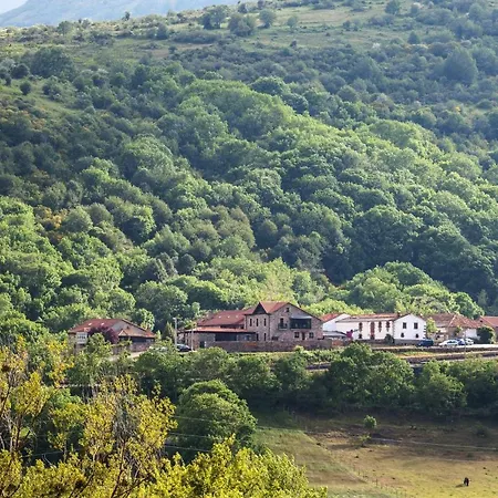 El Balcon De * La Lomba